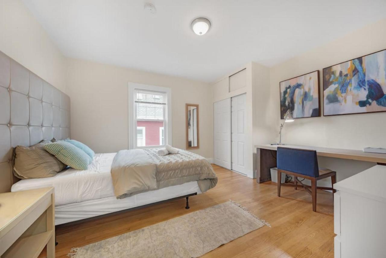 5Br 2Bh Bright & Spacious Apt In Brighton Boston Exterior photo