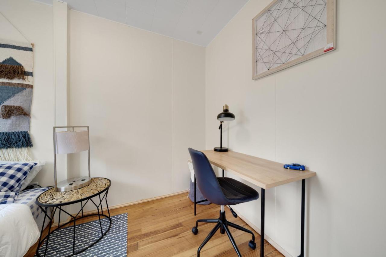 5Br 2Bh Bright & Spacious Apt In Brighton Boston Exterior photo